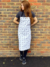 Load image into Gallery viewer, Penguin Apron. 100% Cotton & Made In The UK.